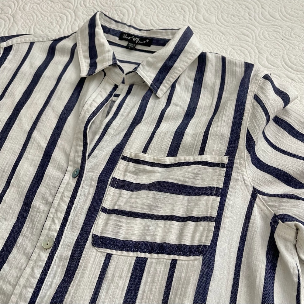 Velvet Heart Women’s Long Sleeve White and Navy Striped Button Down Shirt L - Picture 5 of 15